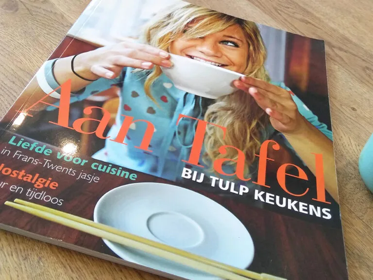 Add a Design-Magazine-Aan Tafel